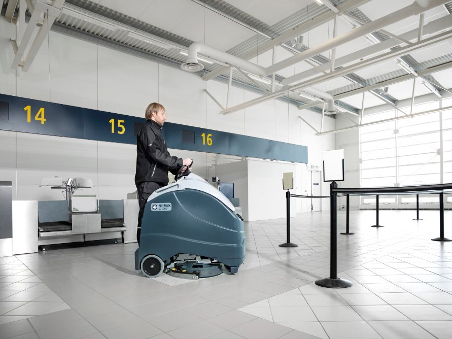 Nilfisk Scheuersaugmaschine SC1500 - 01