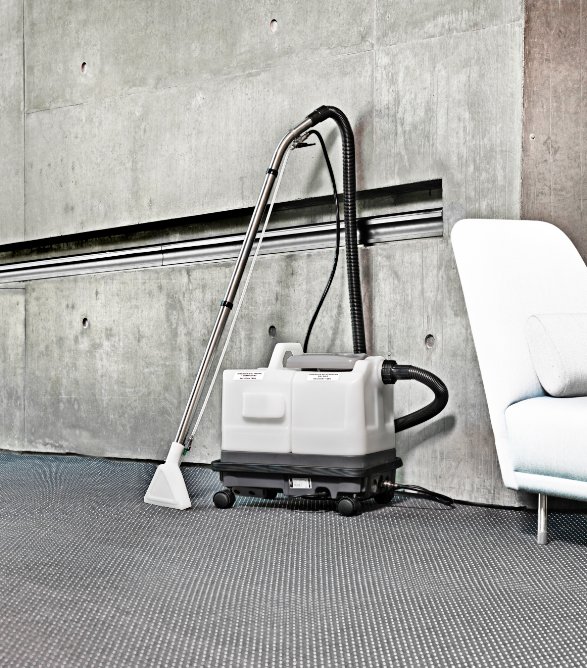 Nilfisk Teppichreiniger AX14 - 01