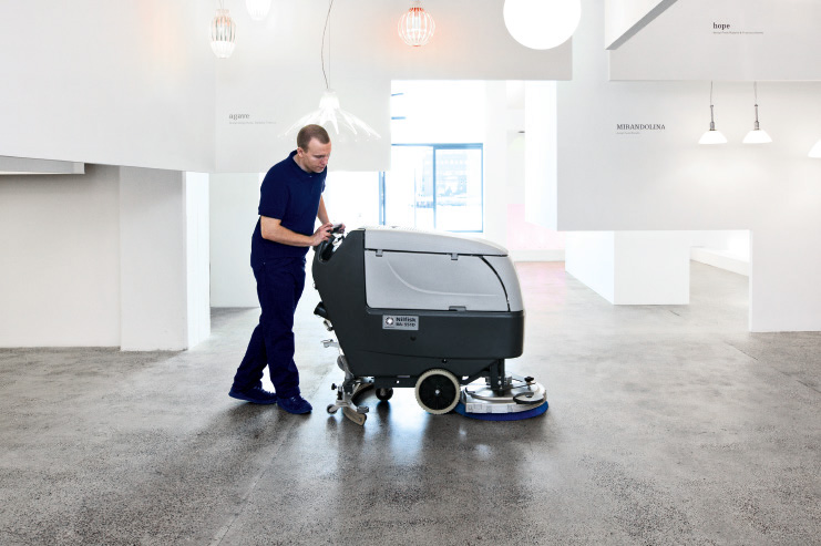 Nilfisk Scheuersaugmaschine BA551 & BA611 - 01